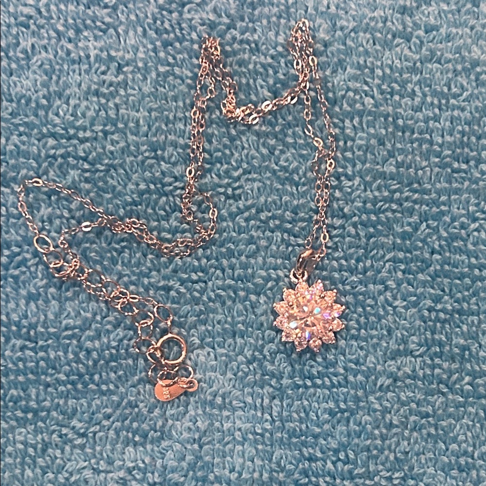 Elegant Silver Moissanite (S925) Floral Pendant Necklace